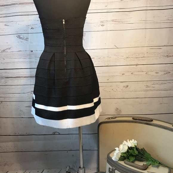Black and White Strapless Dress - Picture 5 of 6